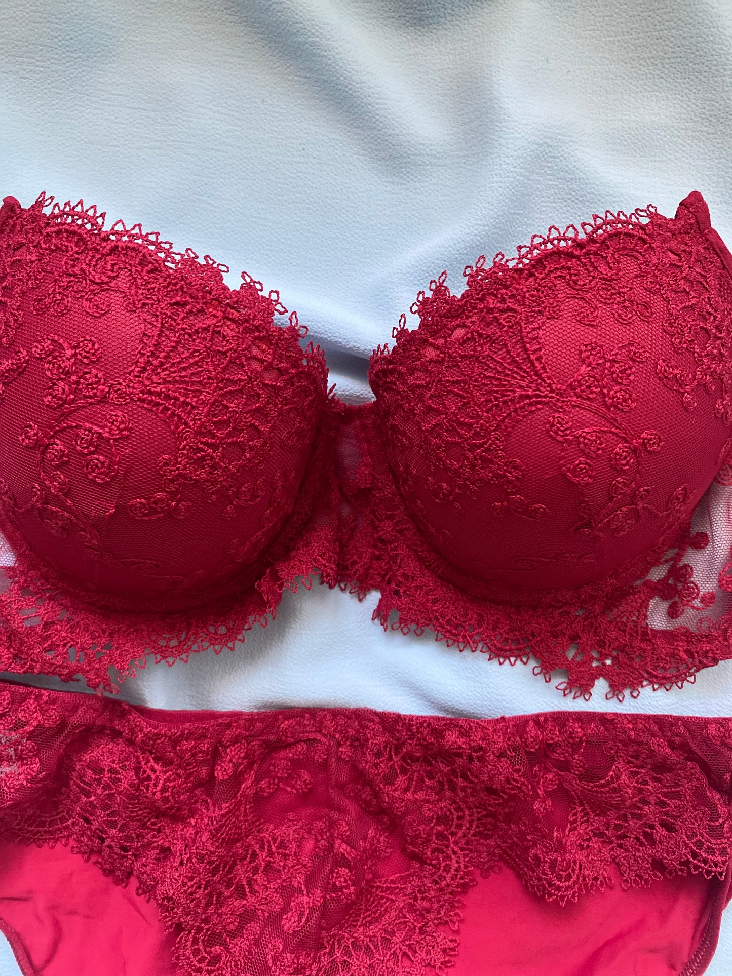 Kırmızı Dantel Takım