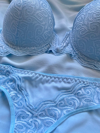 Mavi İç Çamaşırı Takımı